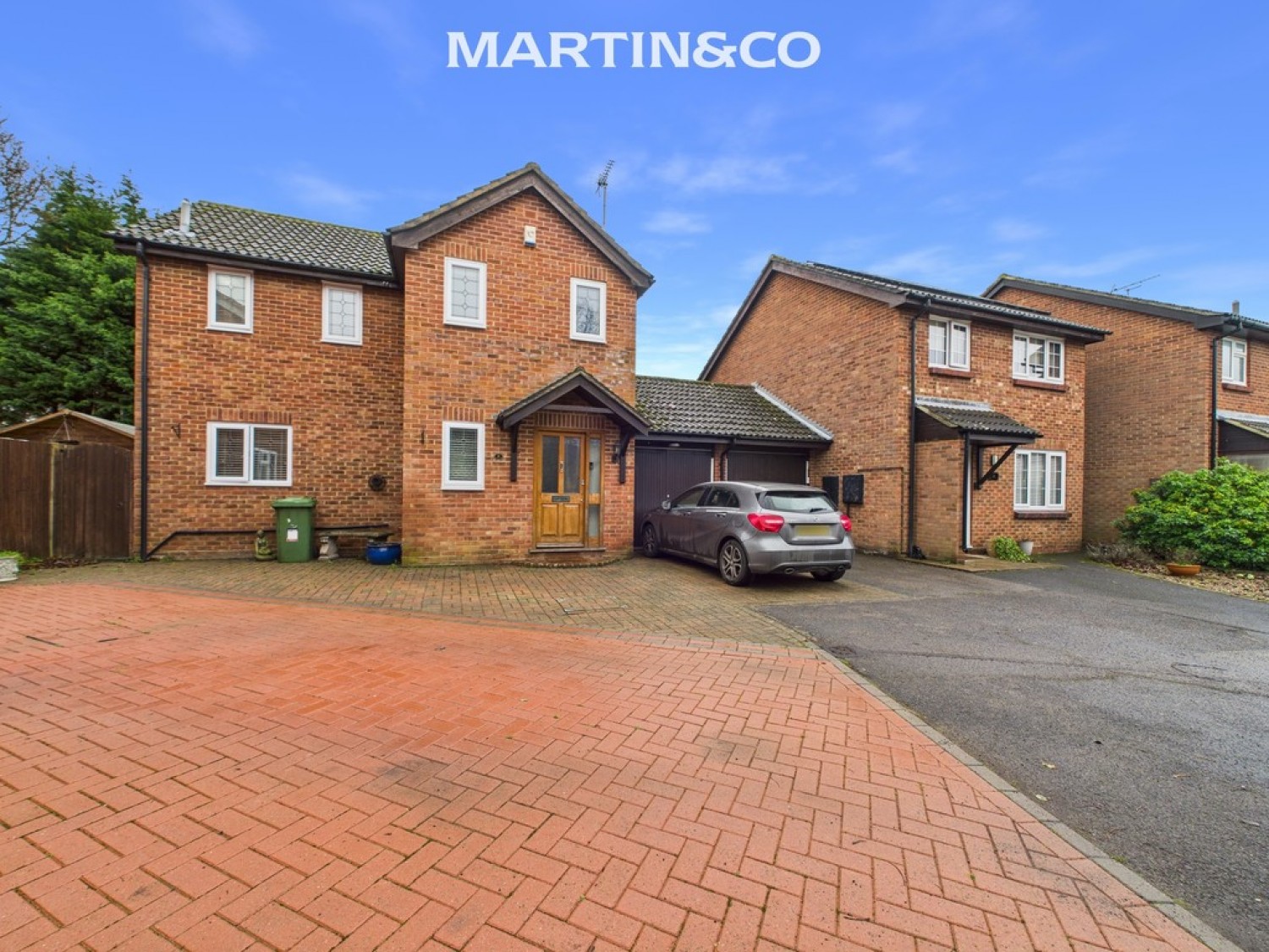 3 bedroom House in Blackcap Place