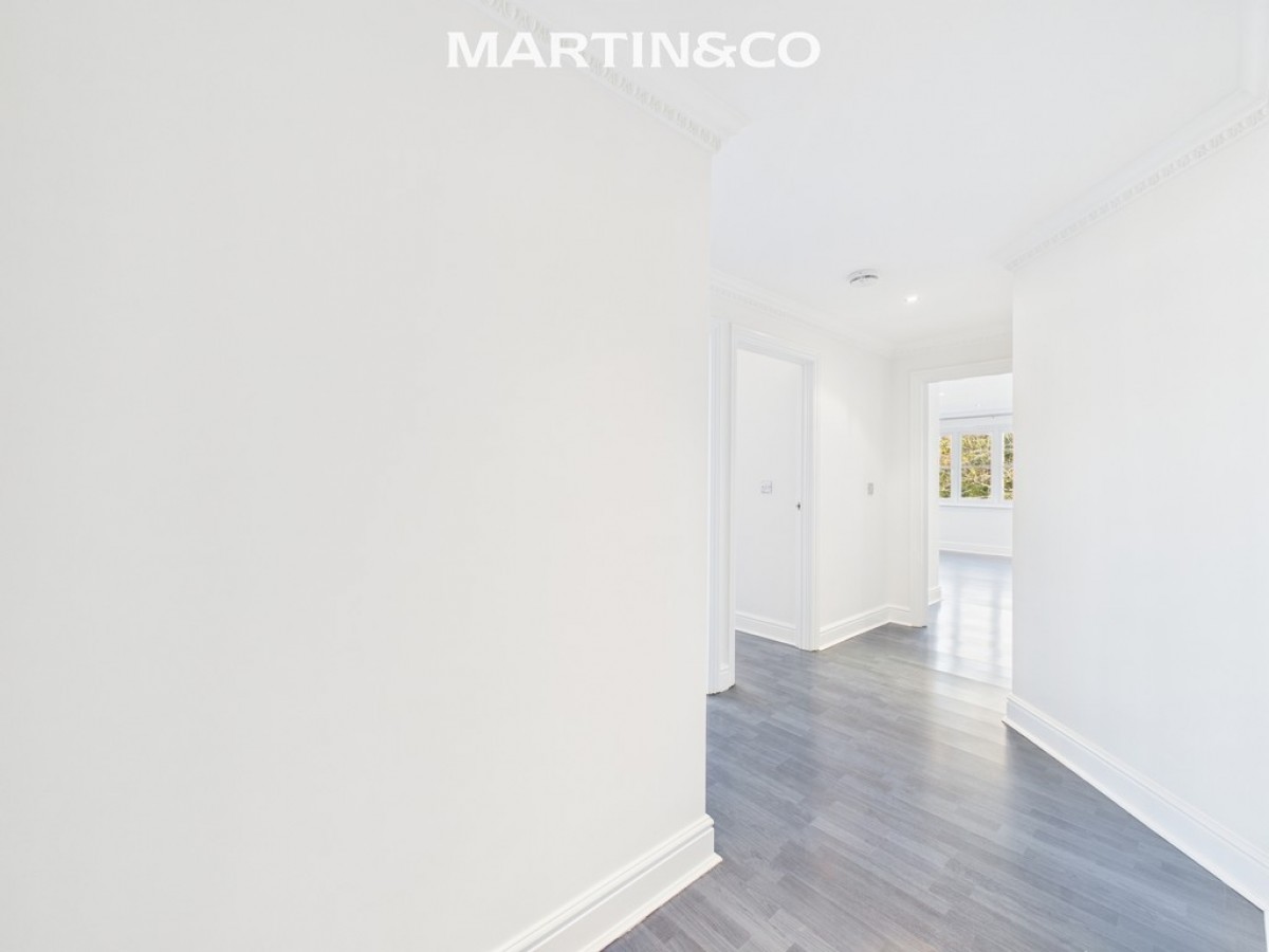 Highgrove, Winnersh Grove