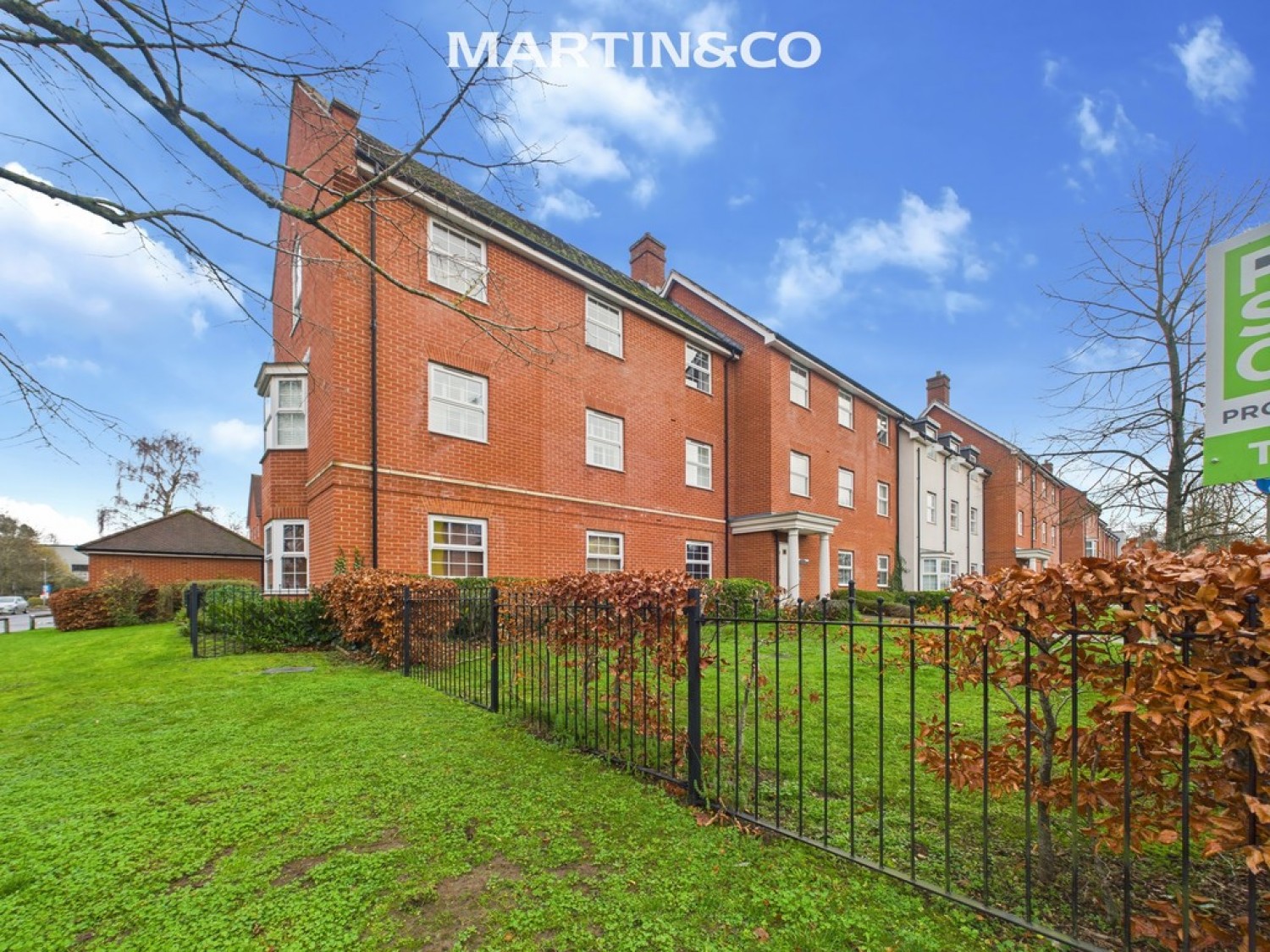 1 bedroom Flat in Ashville Way, Wokingham