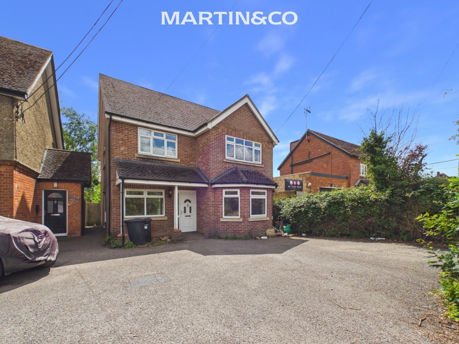 5 bedroom House for Sale Cutbush Lane West, Shinfield