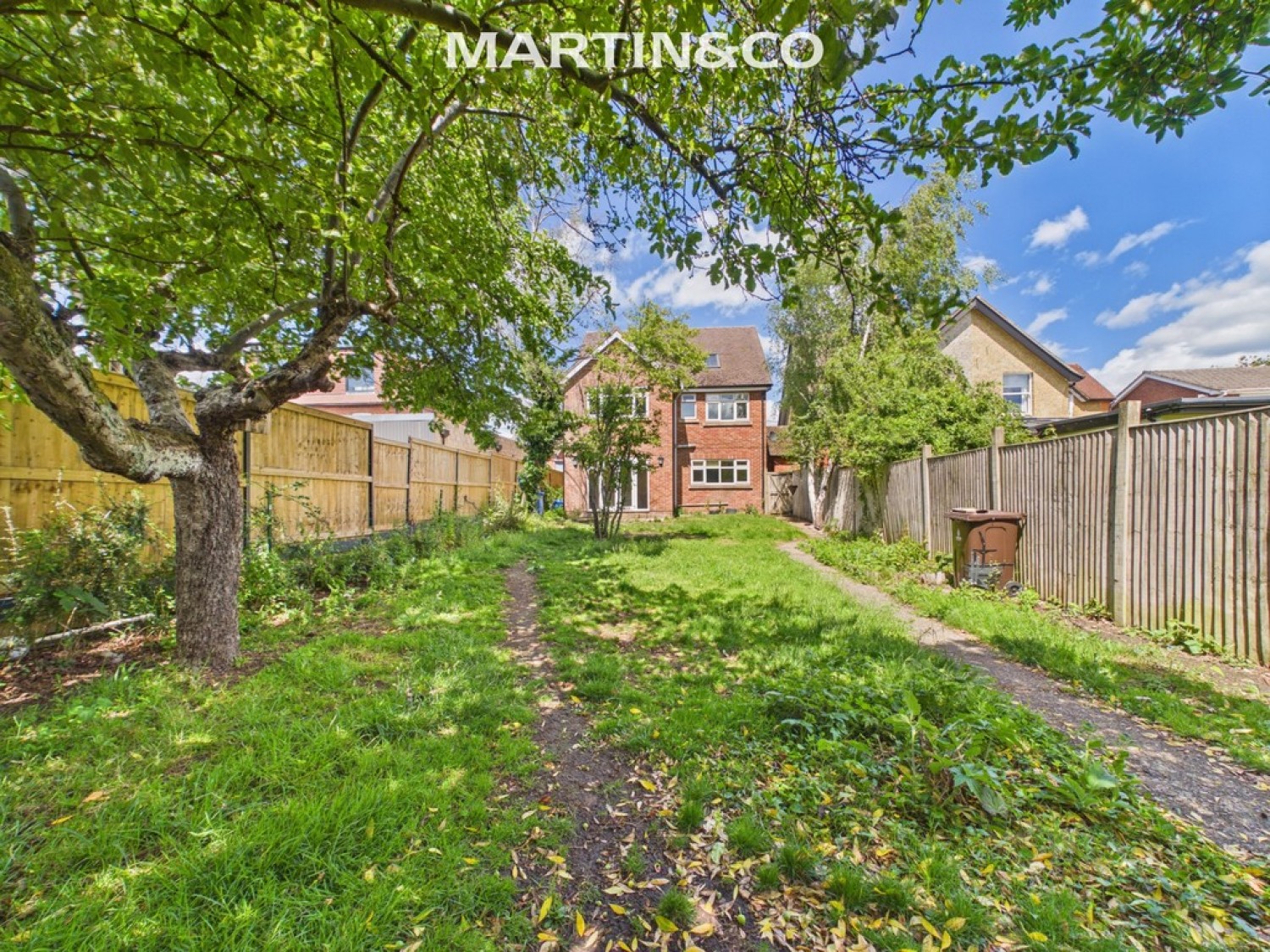 5 bedroom House for Sale Cutbush Lane West, Shinfield