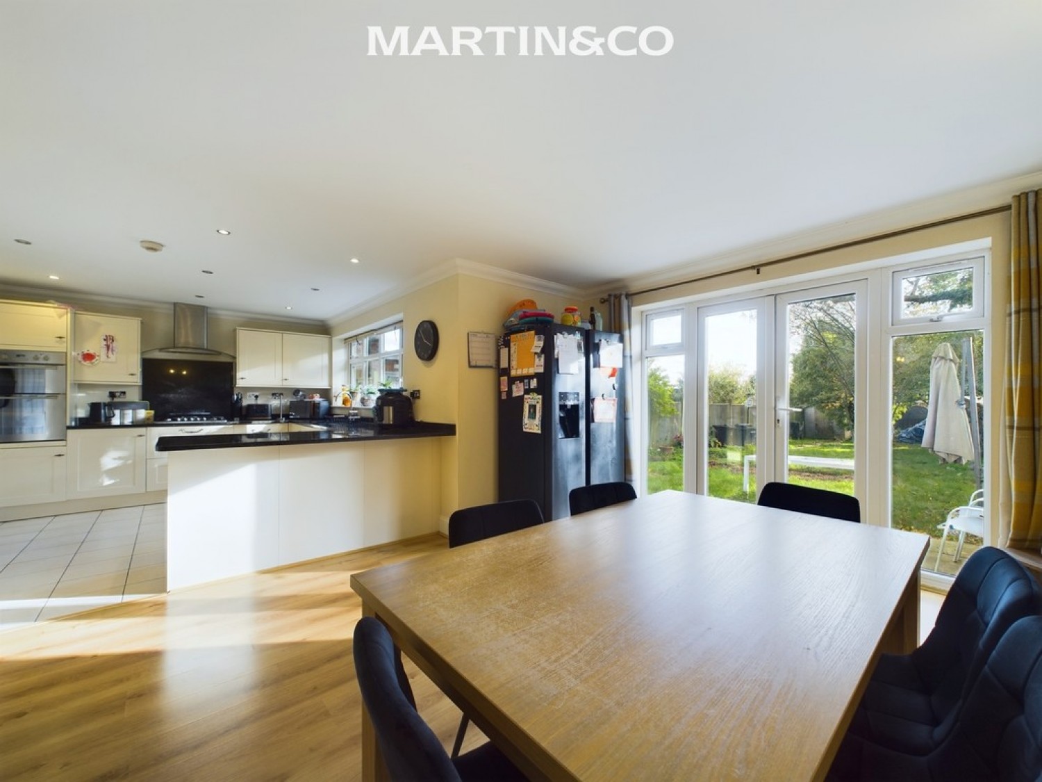 5 bedroom House for Sale Cutbush Lane West, Shinfield