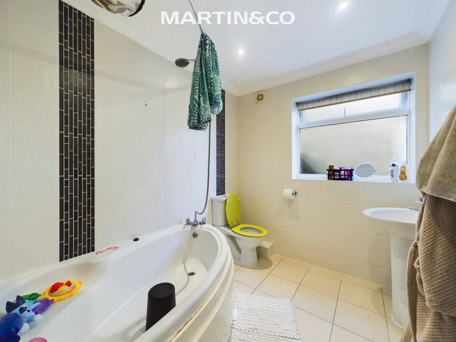 5 bedroom House for Sale Cutbush Lane West, Shinfield