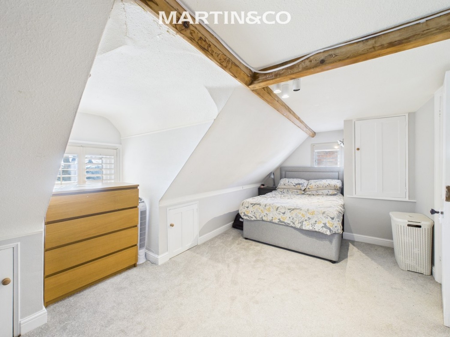 4 bedroom House for Sale Fairview Road, Wokingham