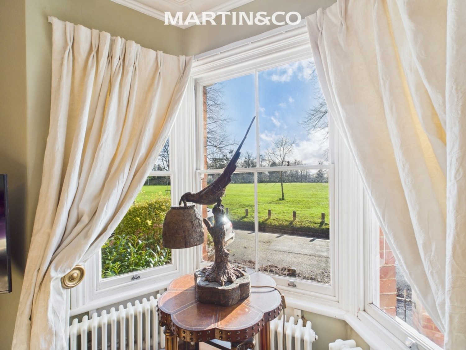 4 bedroom House for Sale Fairview Road, Wokingham