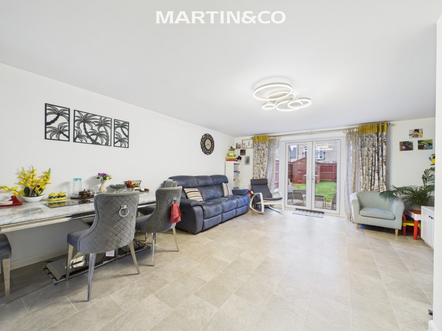 3 bedroom House in Duffet Drive, Winnersh