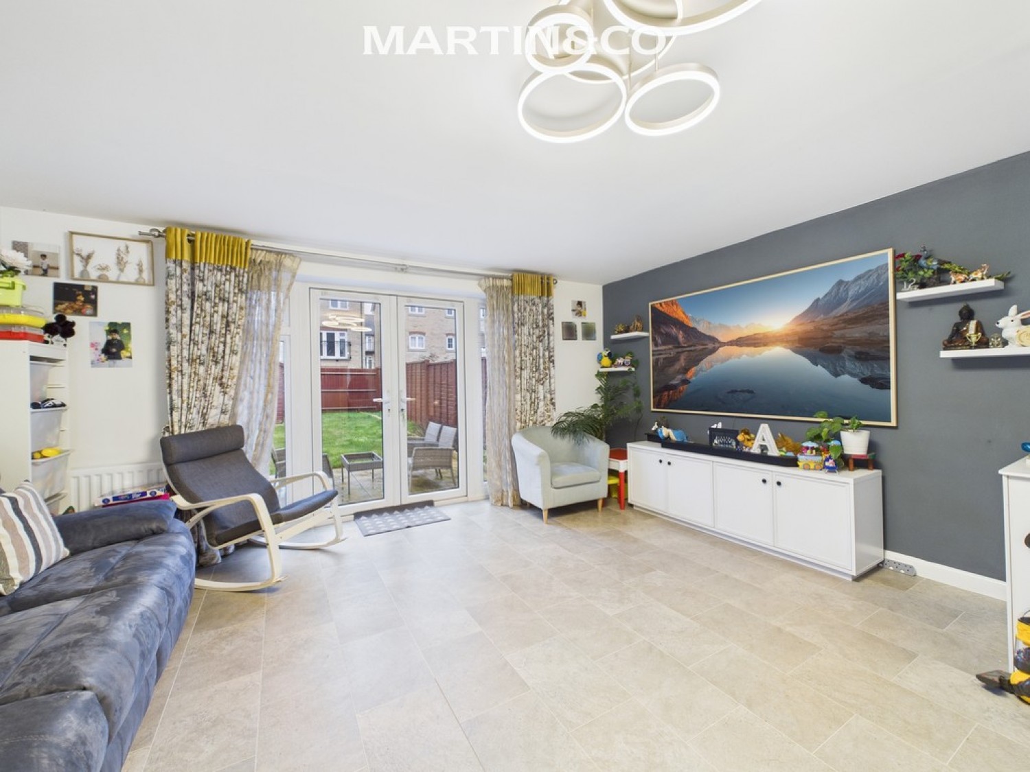 3 bedroom House in Duffet Drive, Winnersh