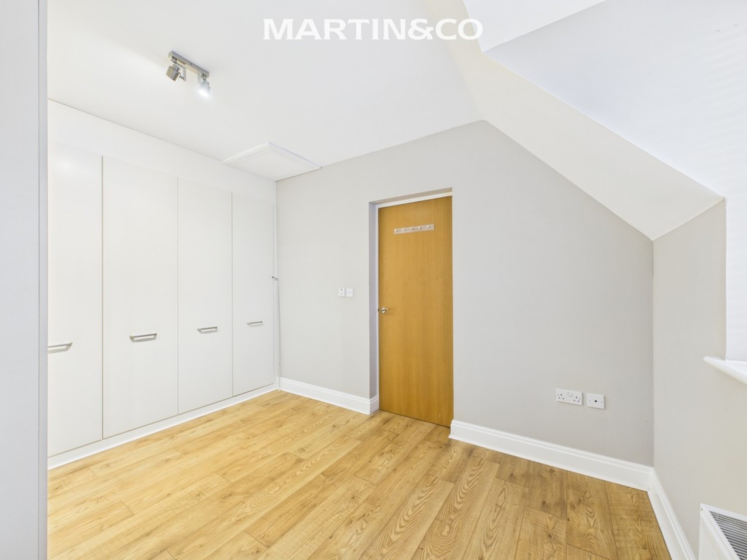 5 bedroom House for Letting Brackendale Close