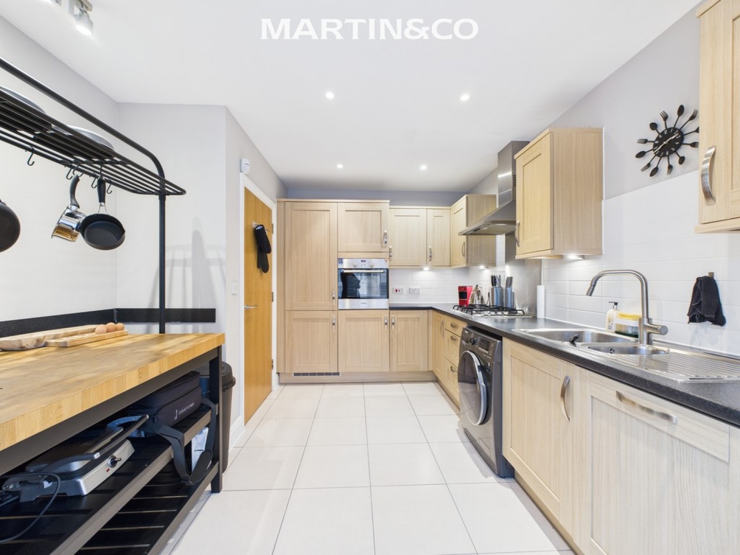 5 bedroom House for Letting Brackendale Close