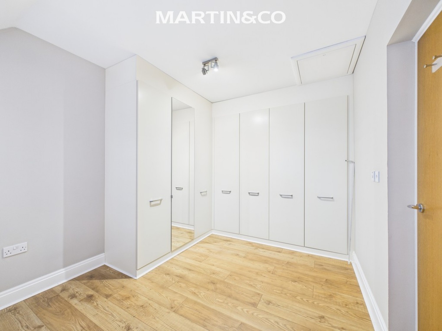 5 bedroom House for Letting Brackendale Close