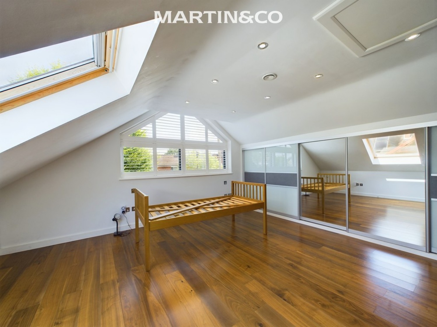 4 bedroom House for Sale Easthampstead Road, Wokingham