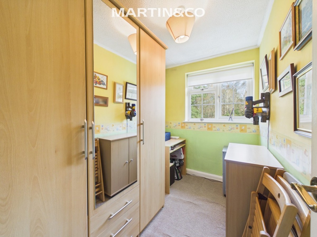 Bernersh Close, Sandhurst