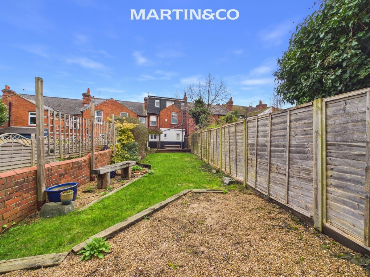 Shaftesbury Road, Tilehurst