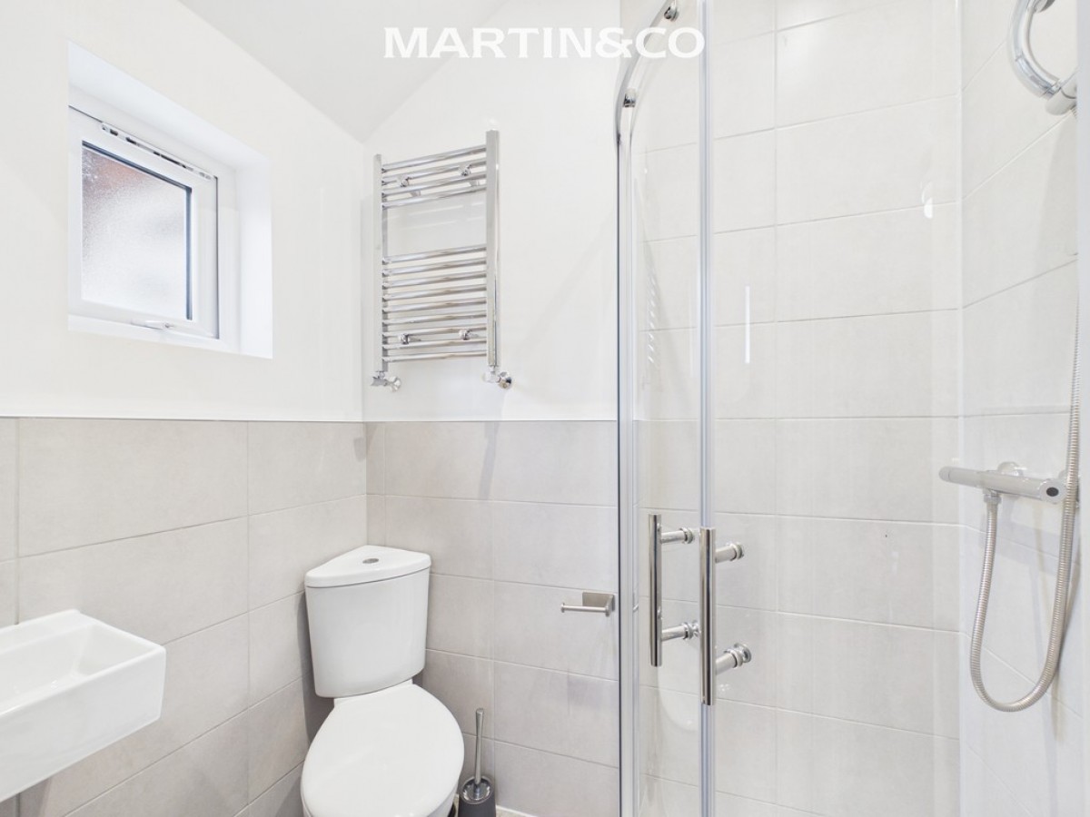 Shaftesbury Road, Tilehurst