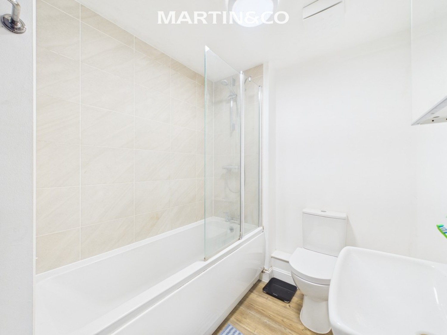1 bedroom Flat for Sale William Heelas Way, Wokingham