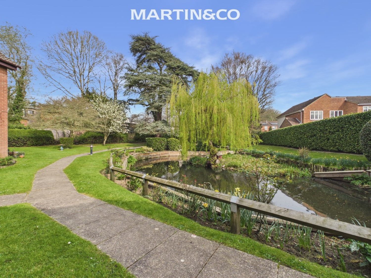 1 bedroom Flat for Sale Willow Court, Reading Road