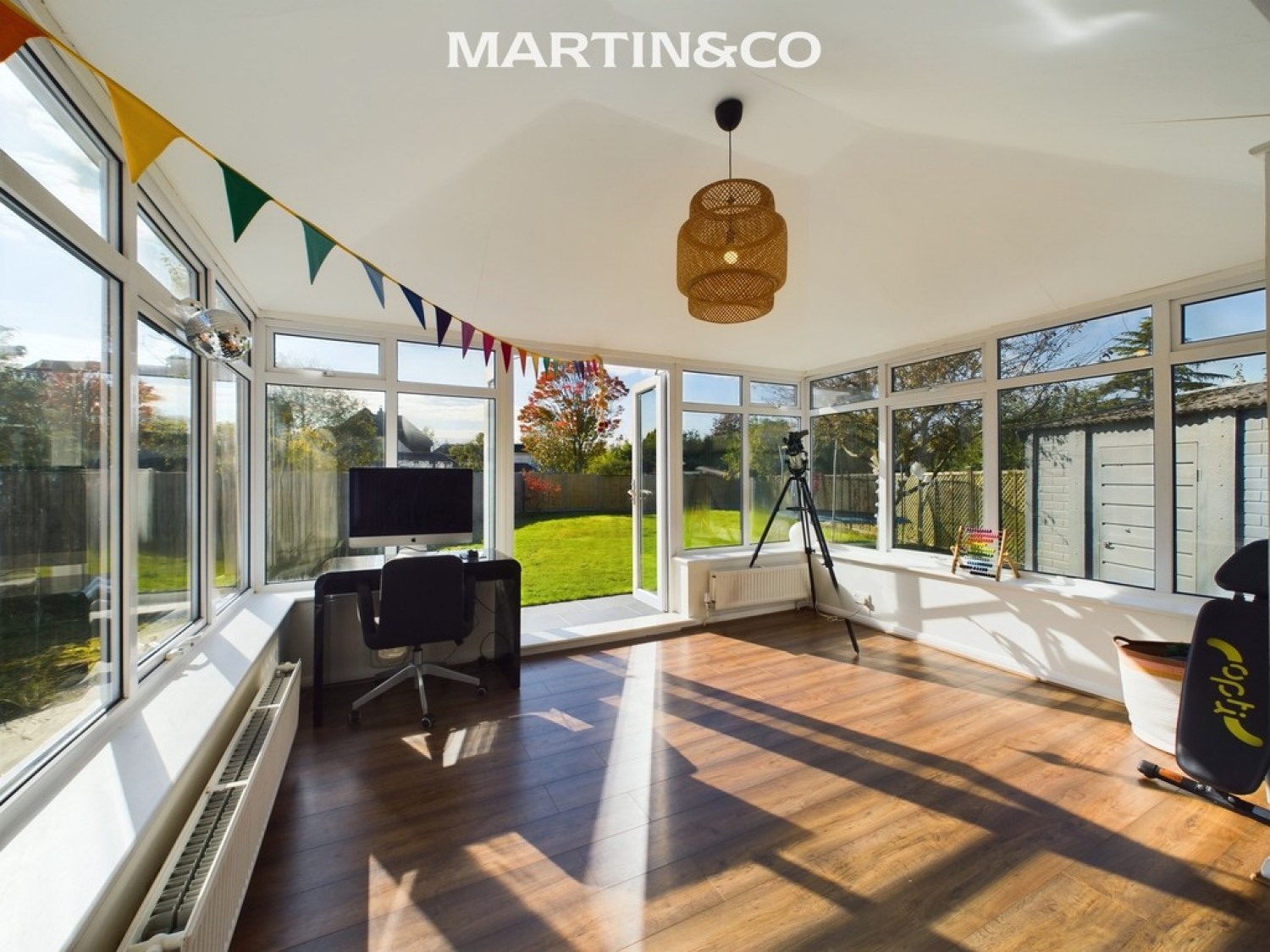 5 bedroom Bungalow for Sale School Road, Barkham Road