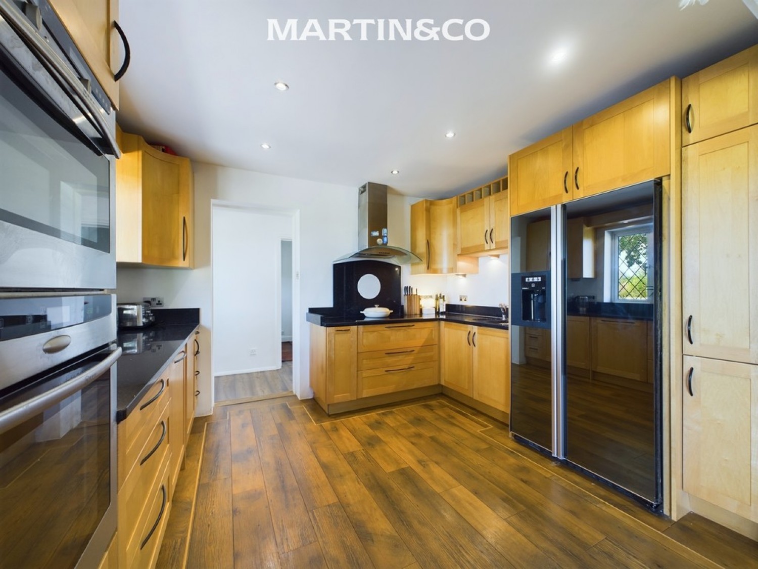 5 bedroom Bungalow for Sale School Road, Barkham Road