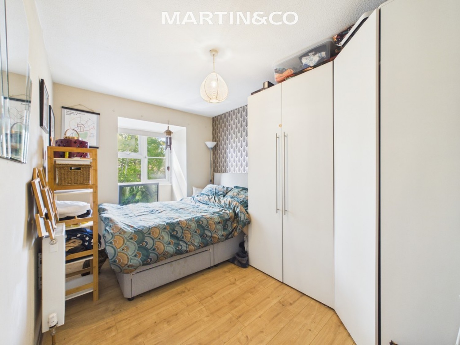 1 bedroom Flat for Sale Axbridge, Bracknell