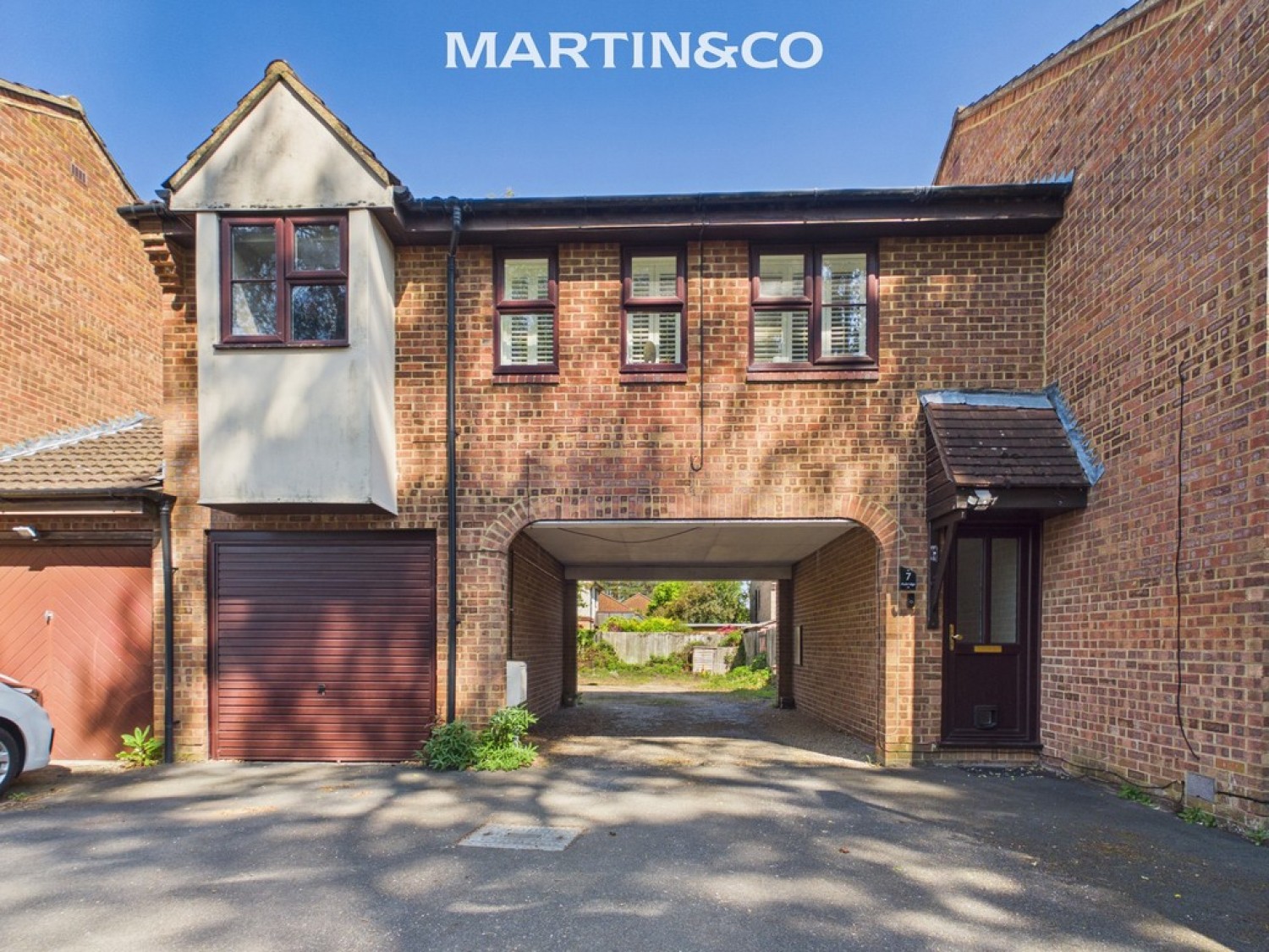 1 bedroom Flat for Sale Axbridge, Bracknell