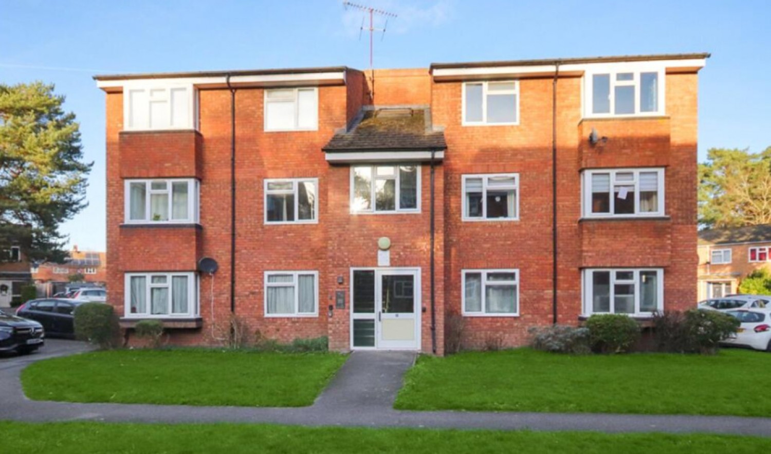 1 bedroom Flat for Letting Lidl Way, Ascot