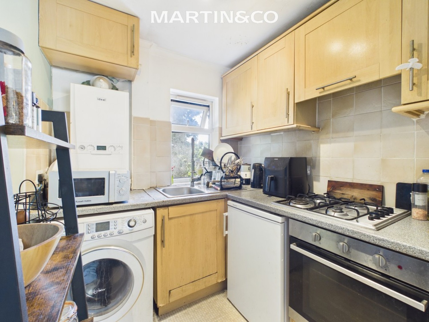 1 bedroom Flat for Sale Longs Way, Wokingham