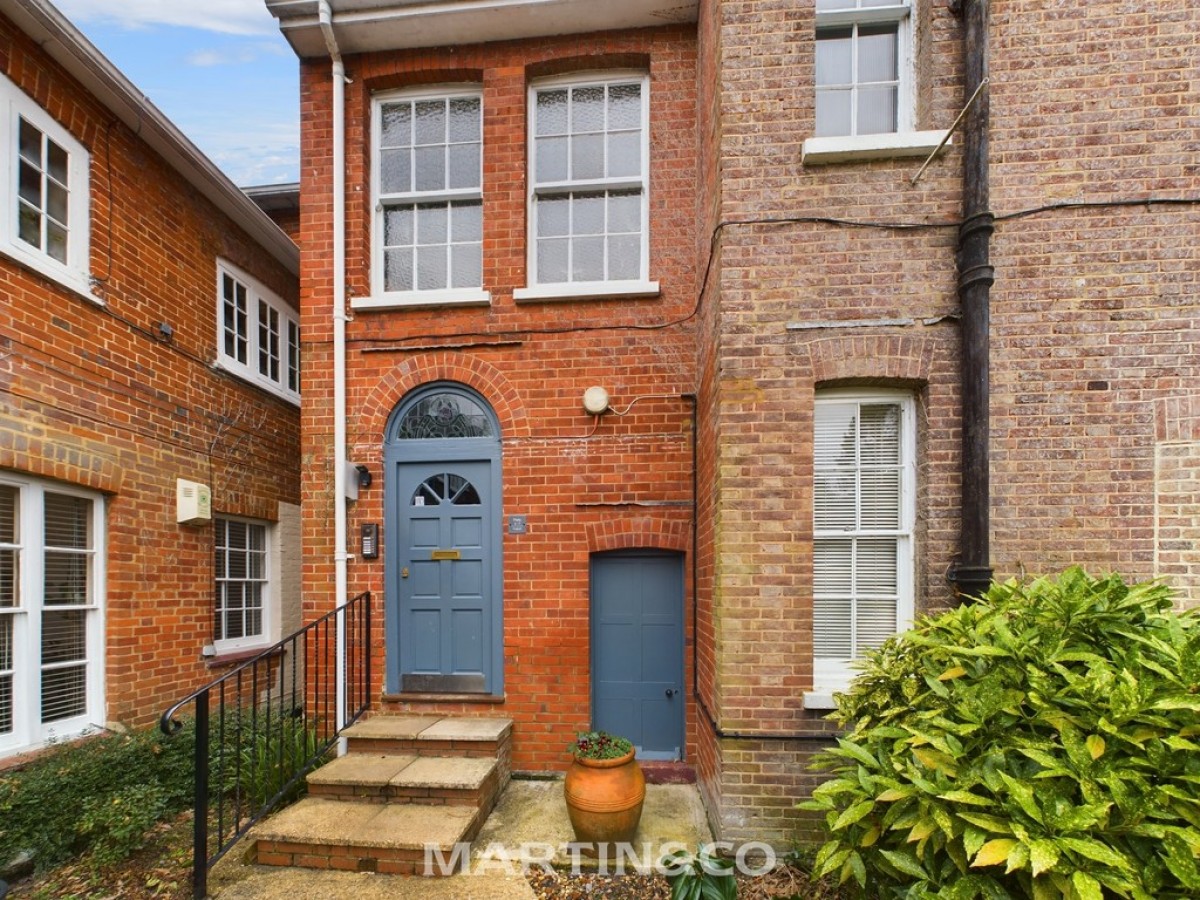 Frog Hall Drive, Wokingham
