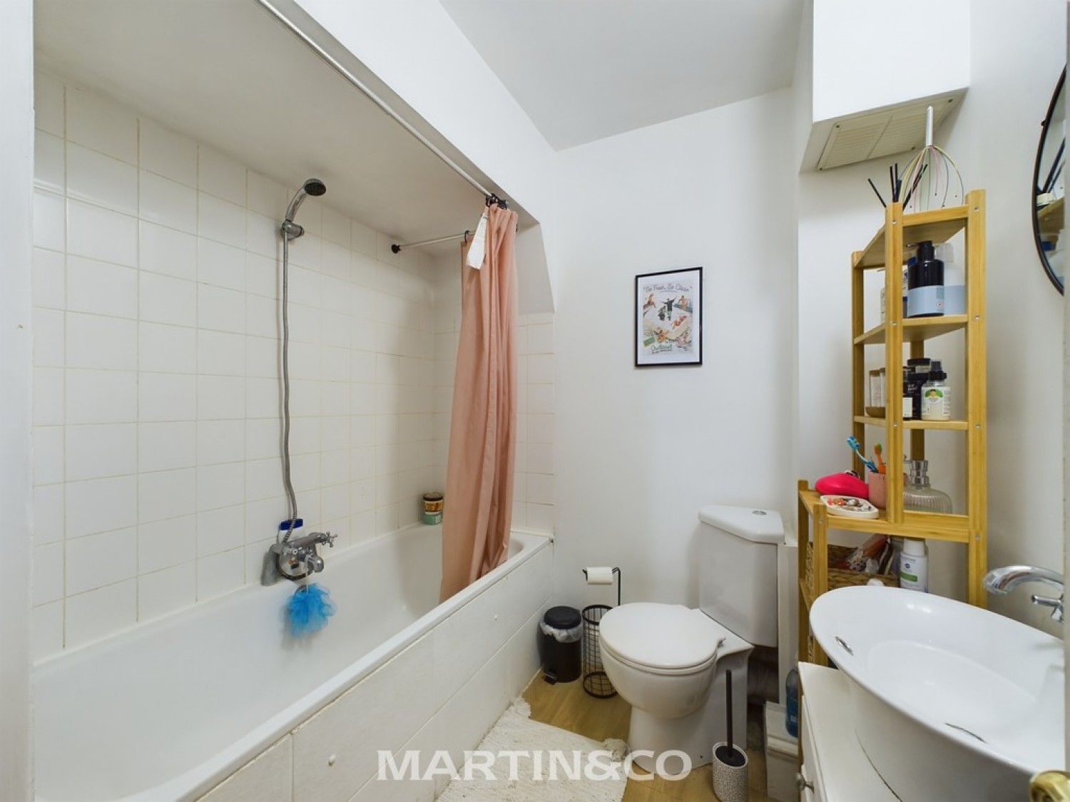 1 bedroom Flat for Sale Frog Hall Drive, Wokingham