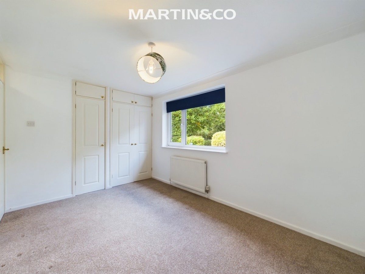 Oaklands Drive, Wokingham