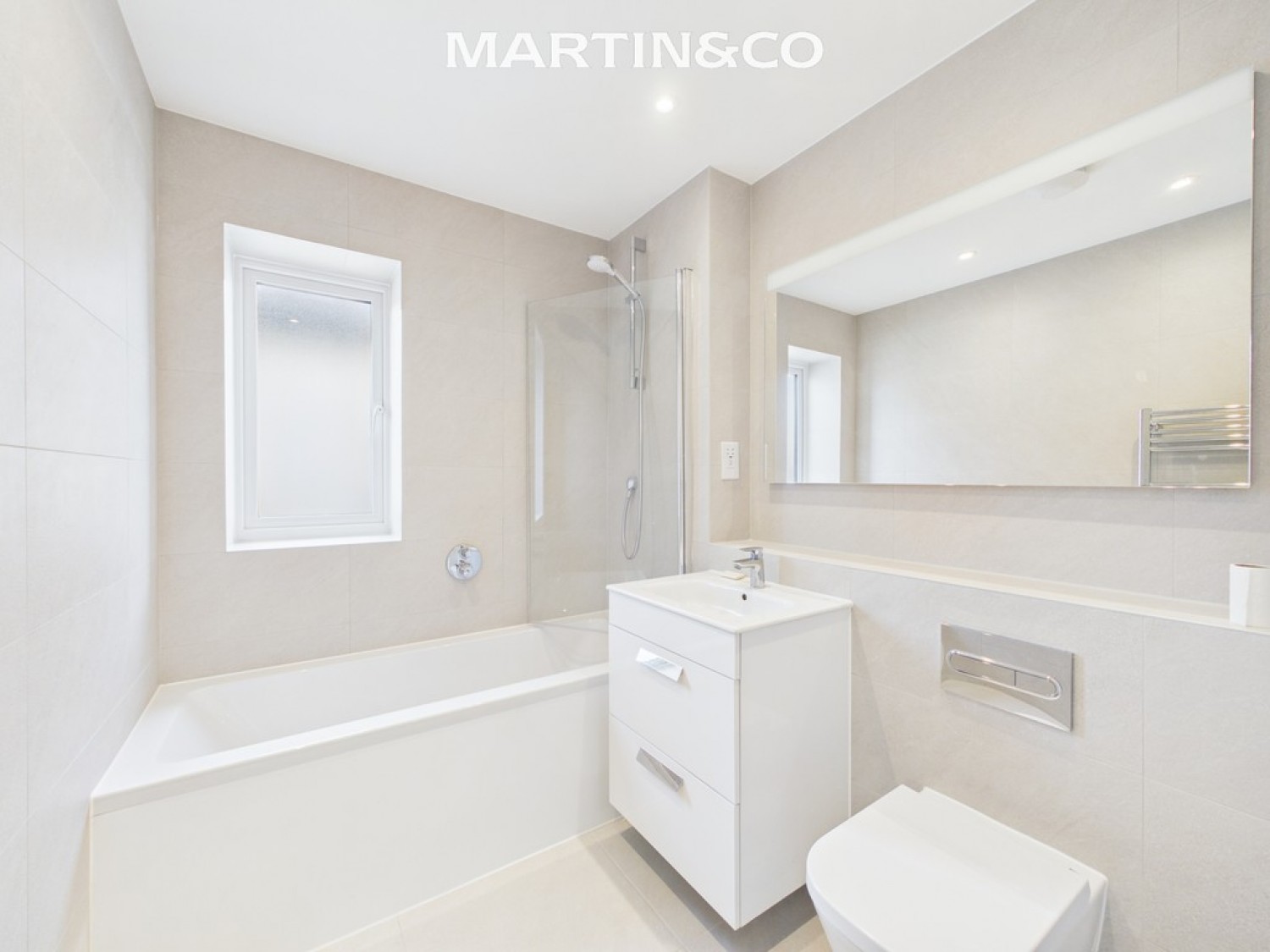 2 bedroom Flat for Letting McRae Court