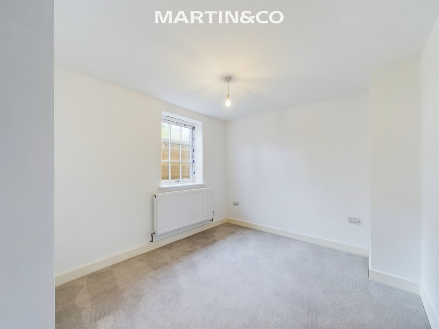 3 bedroom House for Letting Oakingham Court