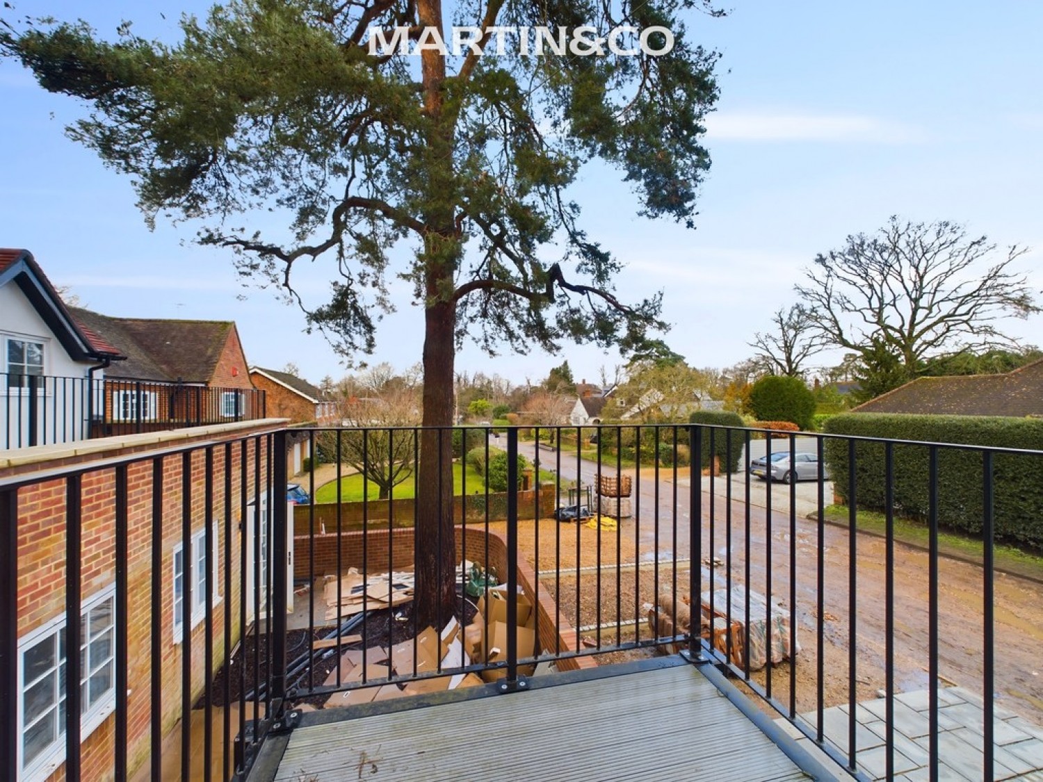3 bedroom House for Letting Oakingham Court
