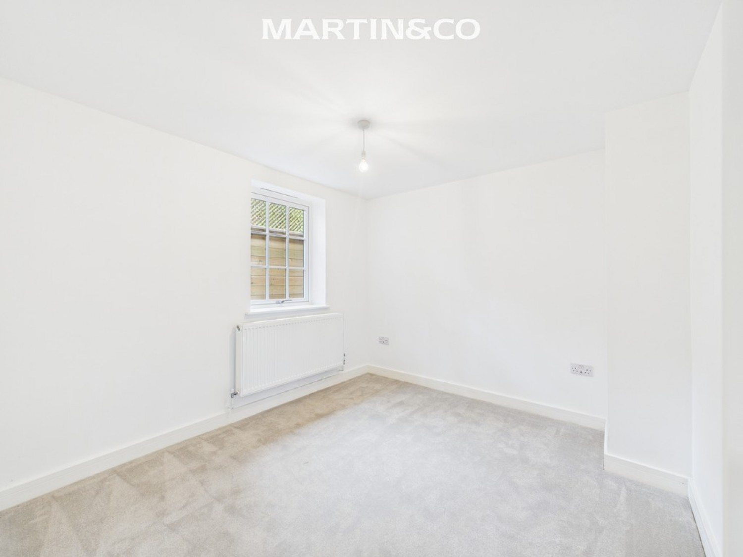 3 bedroom House for Letting Oakingham Court