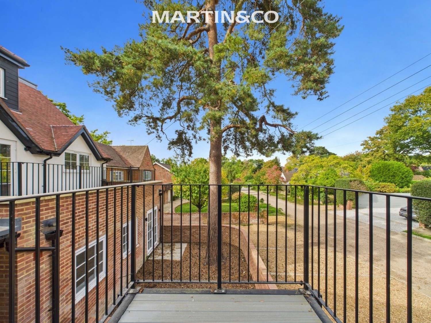 3 bedroom House for Letting Oakingham Court