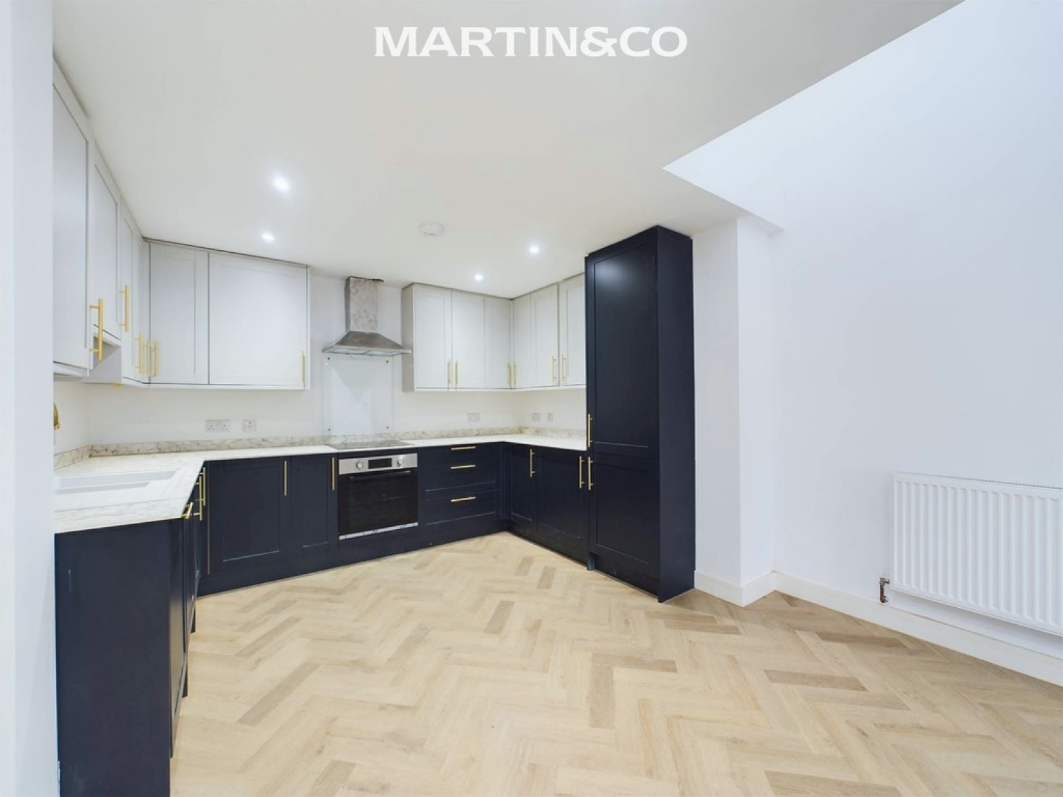 3 bedroom House for Letting Oakingham Court