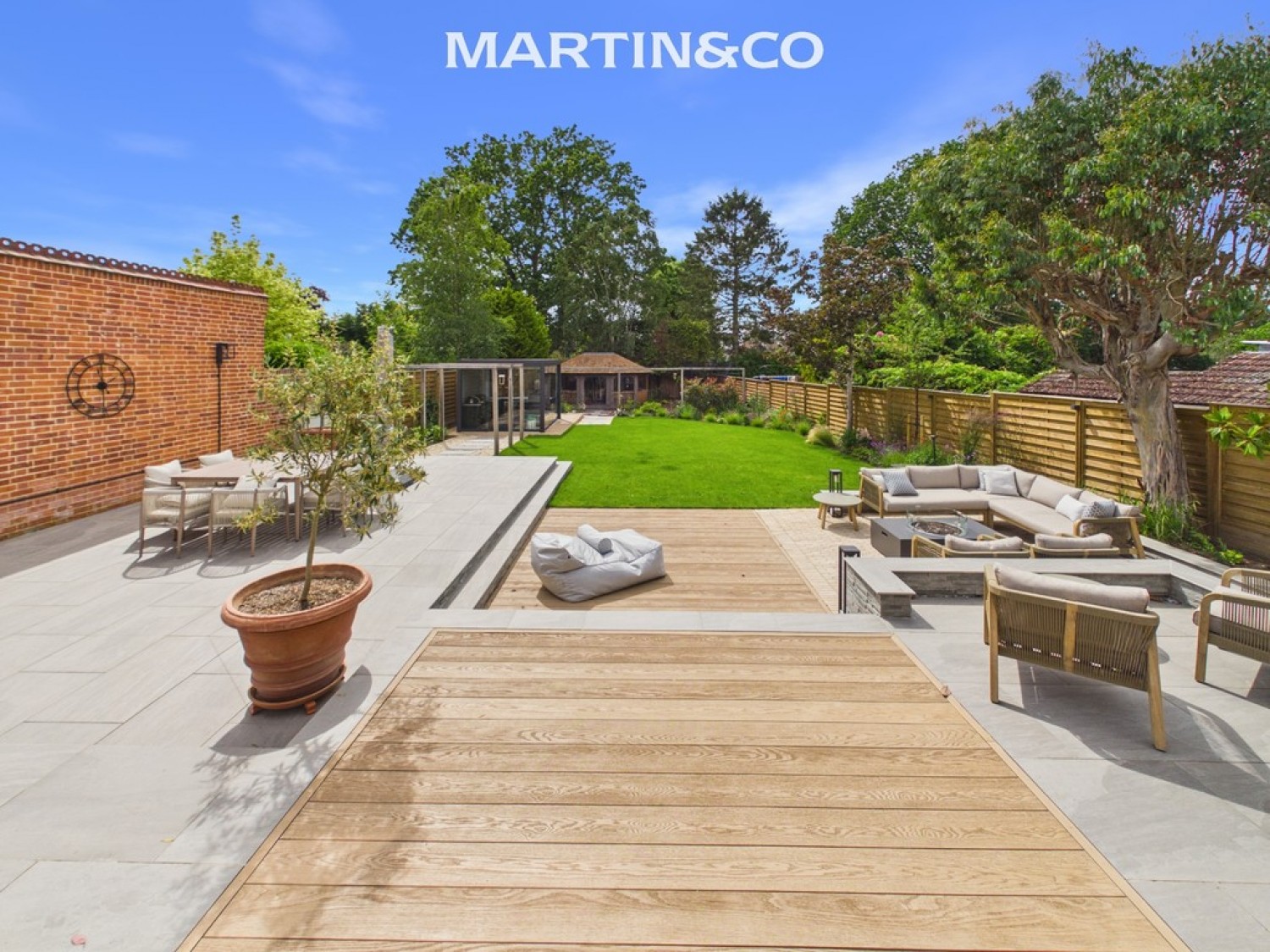 5 bedroom House for Letting Crowthorne, Berkshire