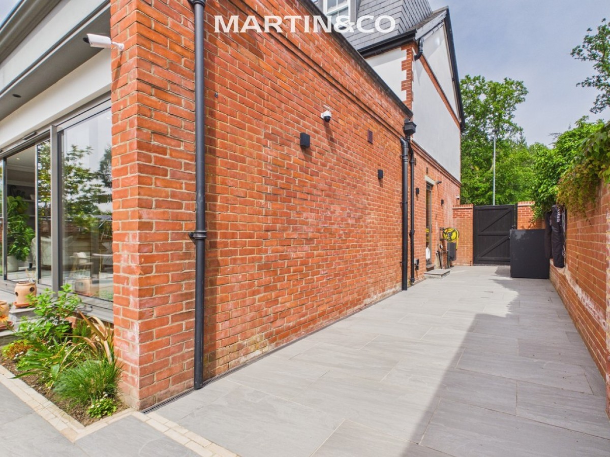 Crowthorne, Berkshire