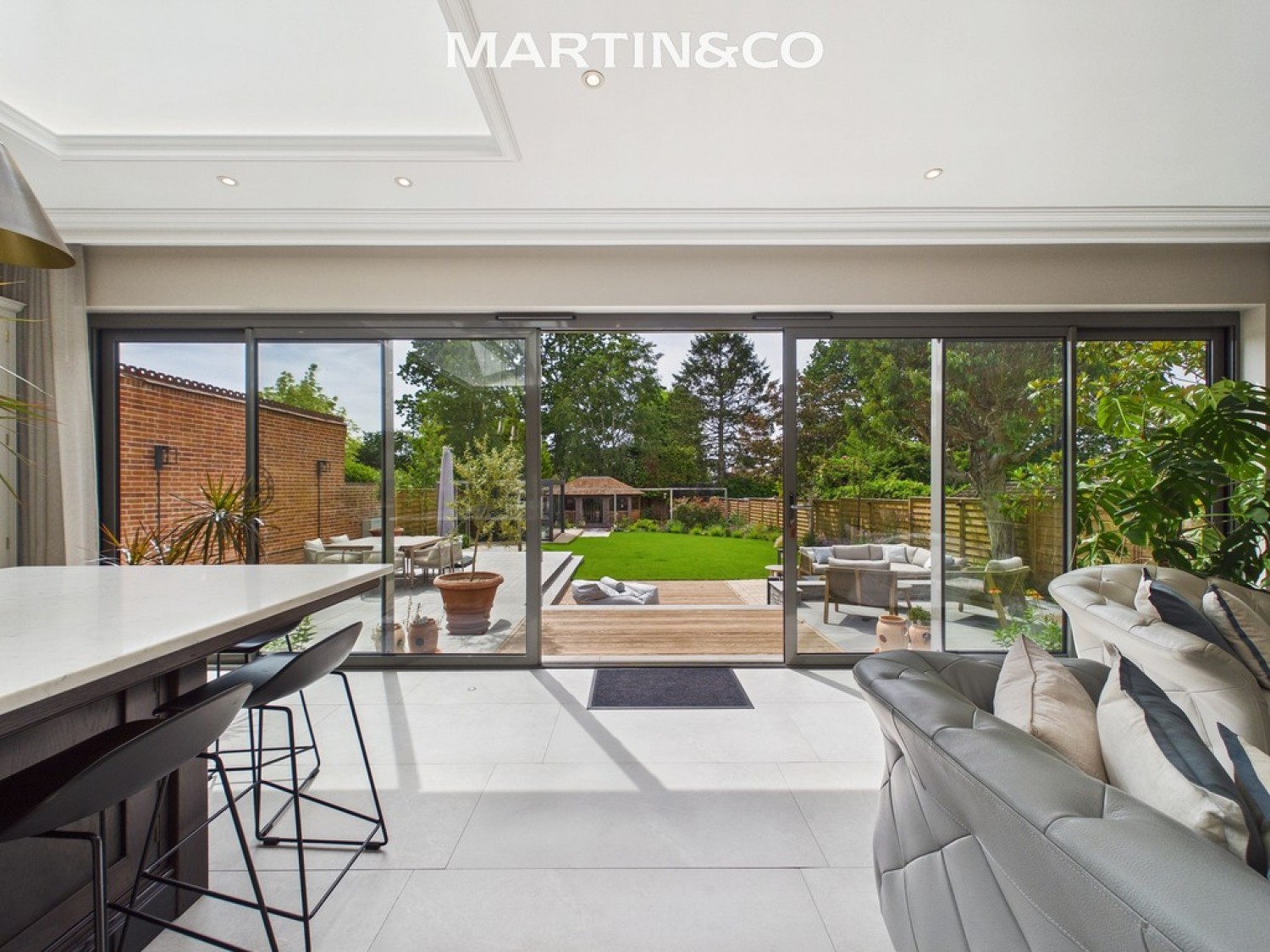 5 bedroom House for Letting Crowthorne, Berkshire