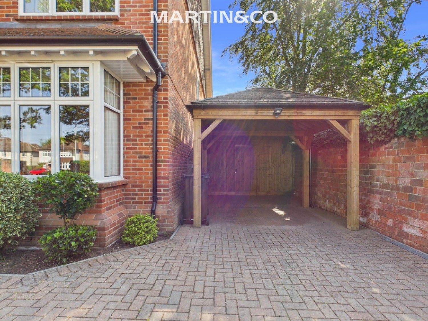4 bedroom House for Sale Easthampstead Road, Wokingham