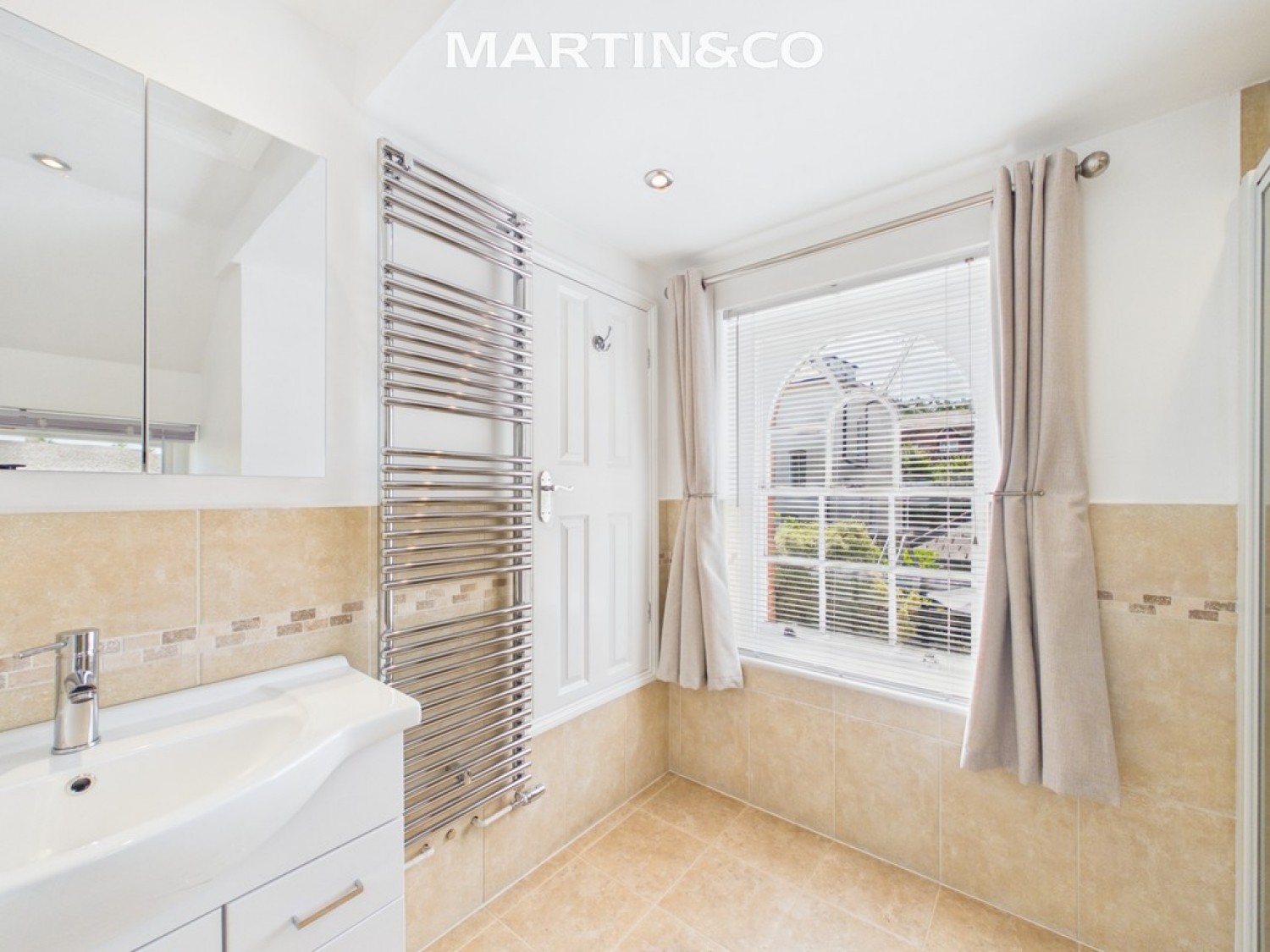 1 bedroom House for Letting Just off Station Road, Wokingham