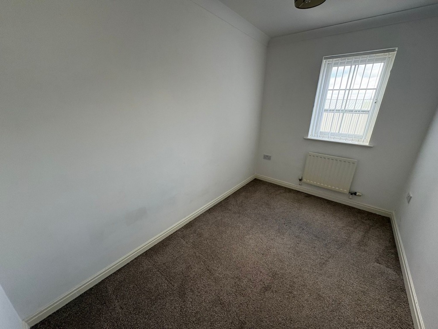 2 bedroom Flat for Letting 17 Beckford Court
