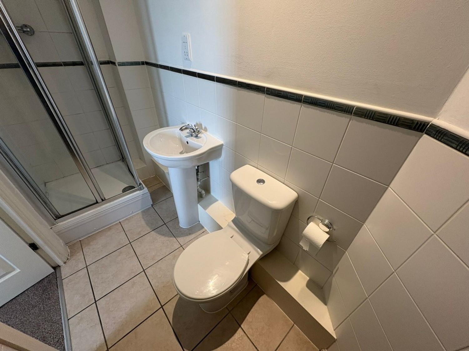 2 bedroom Flat for Letting 17 Beckford Court