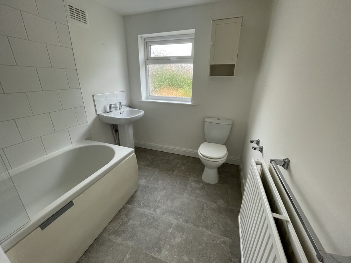 10 Laxey Crescent