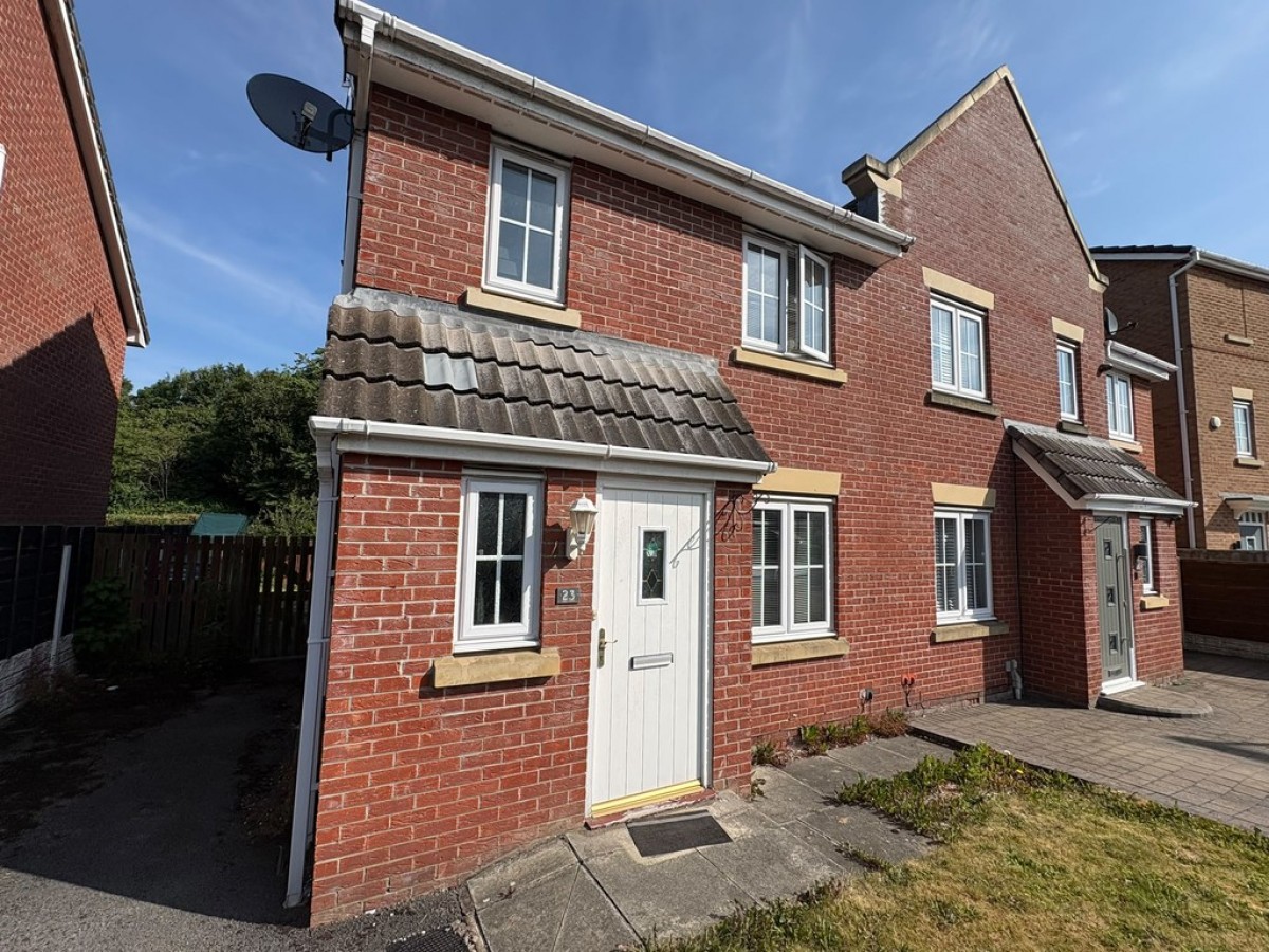 23 Parkedge Close