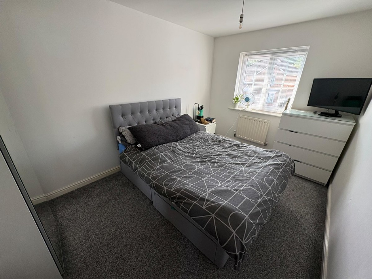 23 Parkedge Close