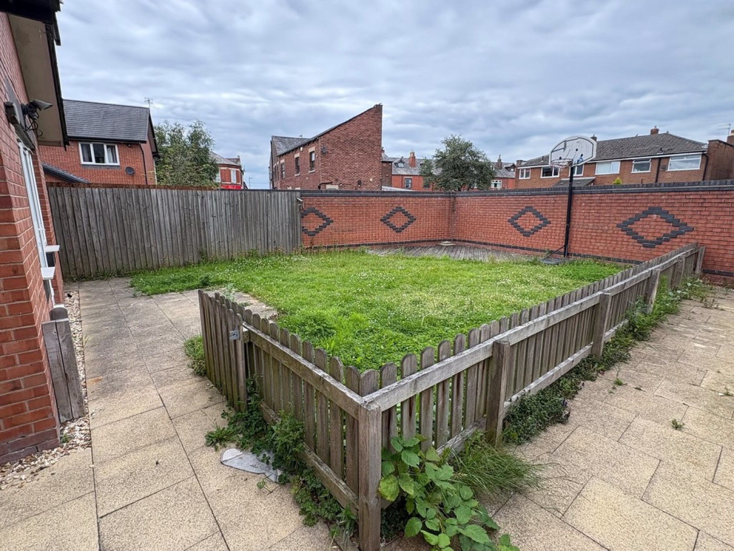 3 bedroom House for Letting 7 Stott Wharf