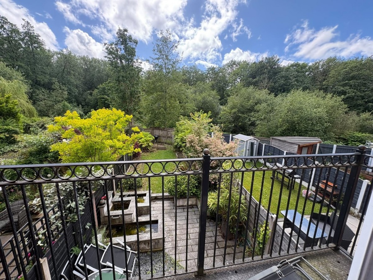 31 Wateredge Close