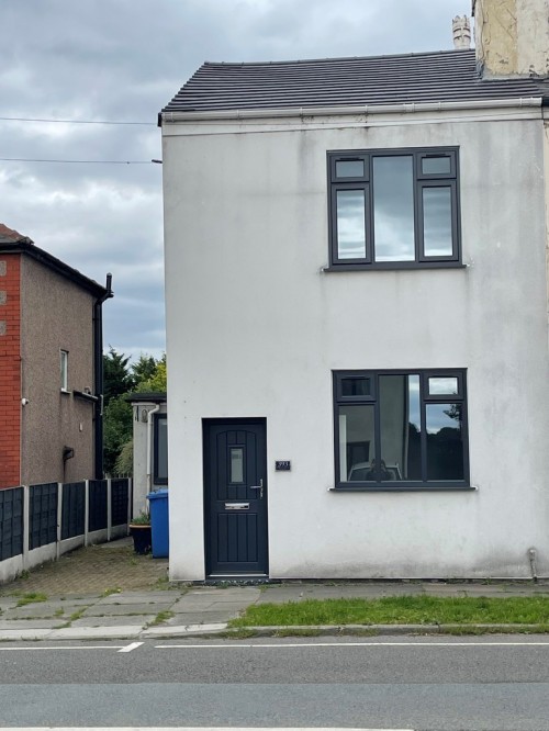 393 Warrington Road