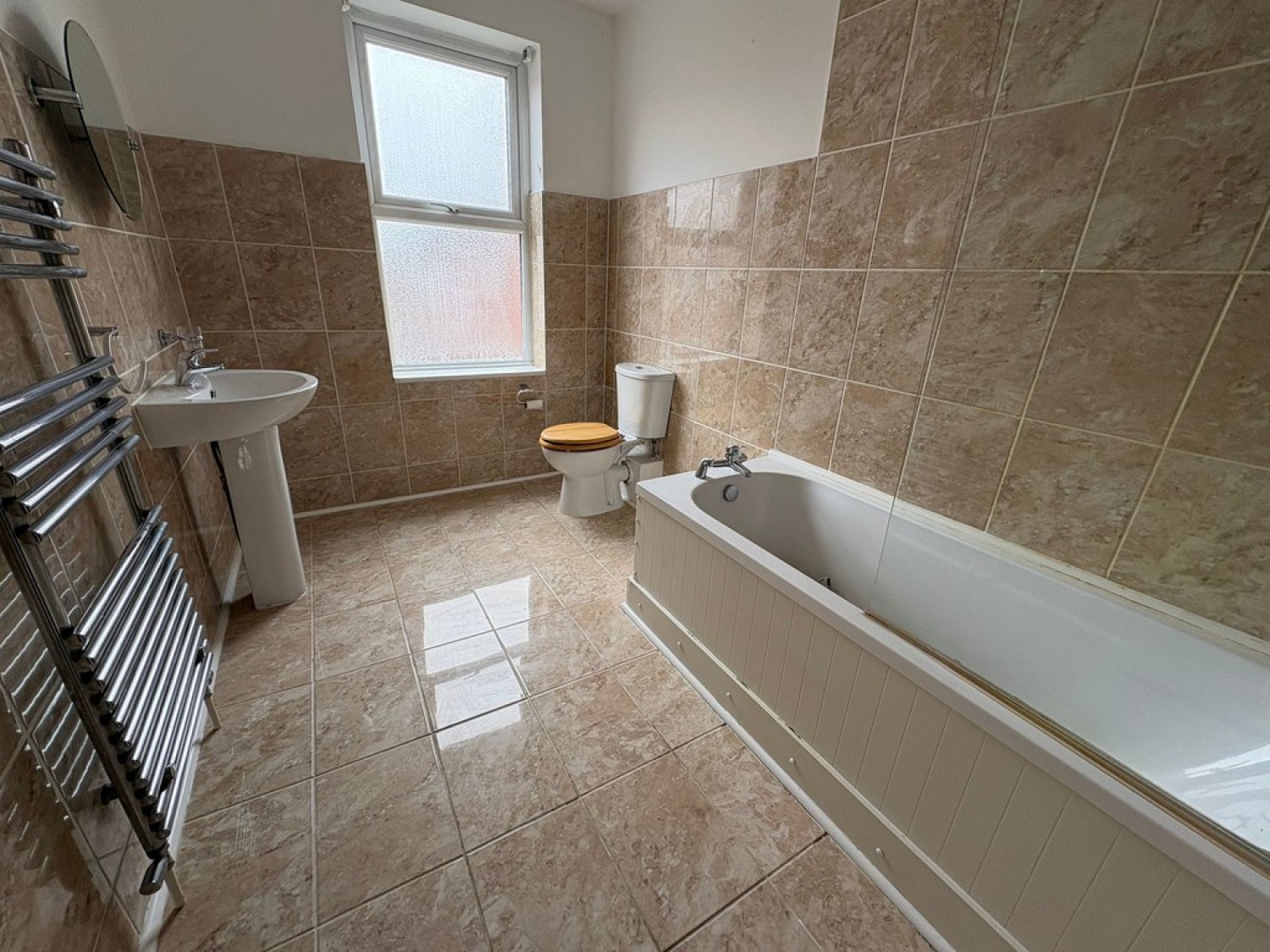 2 bedroom House for Letting 44 Severn Street