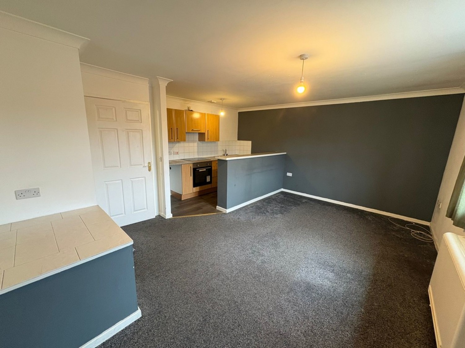 2 bedroom Flat for Letting 84 Church Street